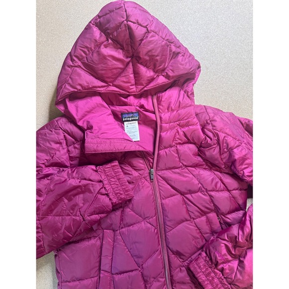 Patagonia Jackets & Blazers - Patagonia Down Sweater Hooded Puffer Jacket Lightweight Warm Pink Women's S
